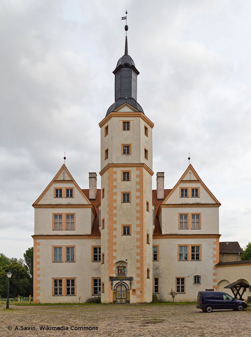 Hof Obst – Stauden, Kräuter und Tiere im Dosse-Seen-Land