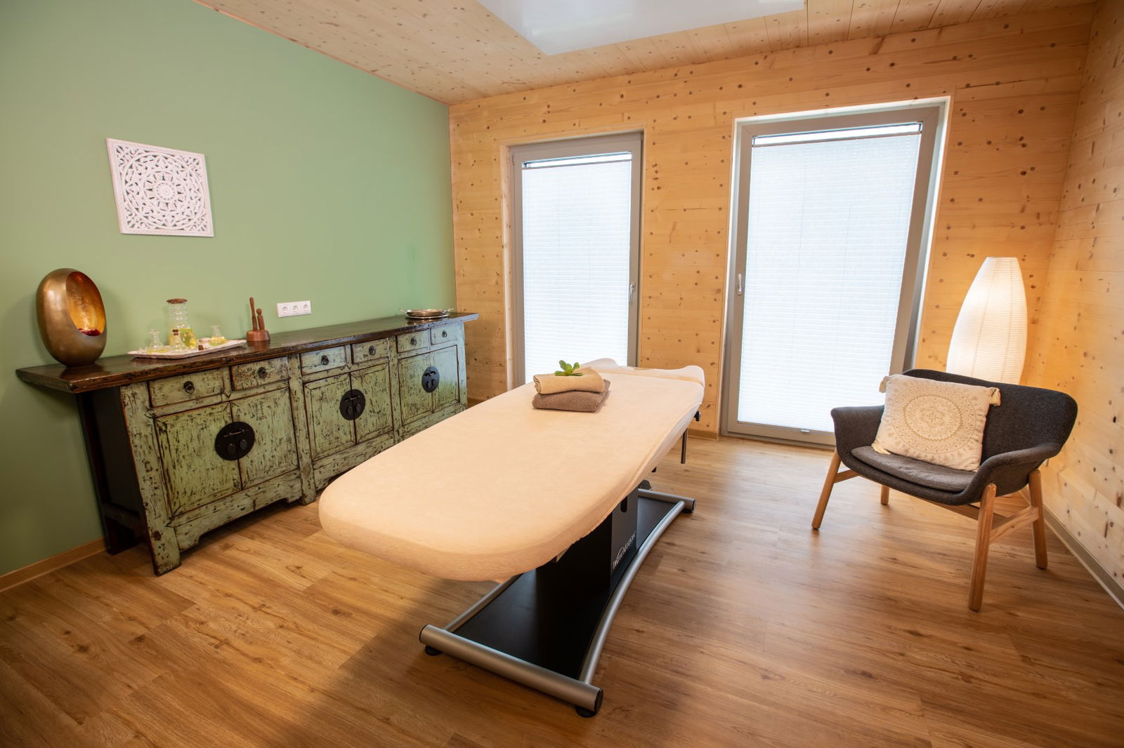 Strandhäuser am Leuchtturm - Ferienhausgesellschaft Behrens & Kauffmann KG (GmbH & Co.)