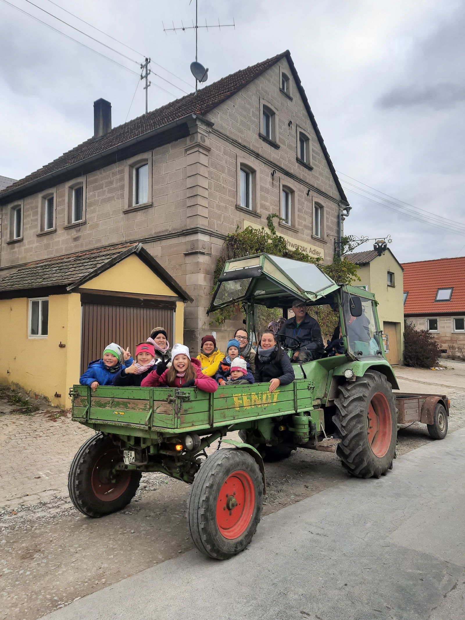 Steigerwälder Zwergenhof ihr kleiner Kinder-Bauernhof für Familien- und Gruppenurlaube