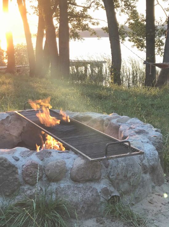 Blue Lakehouse Lodges