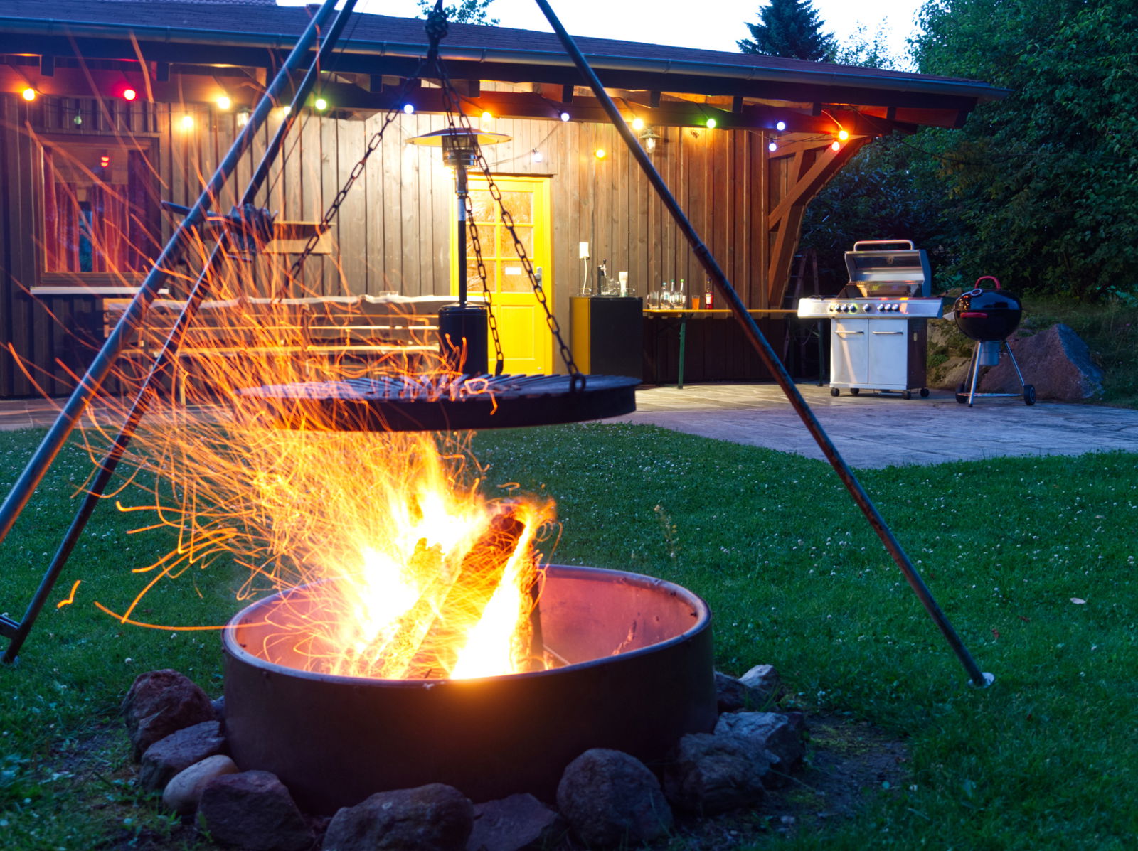 Birkholmhof - mit Biopool und Hot-Tub Whirlpool - für  Familien und Gruppen