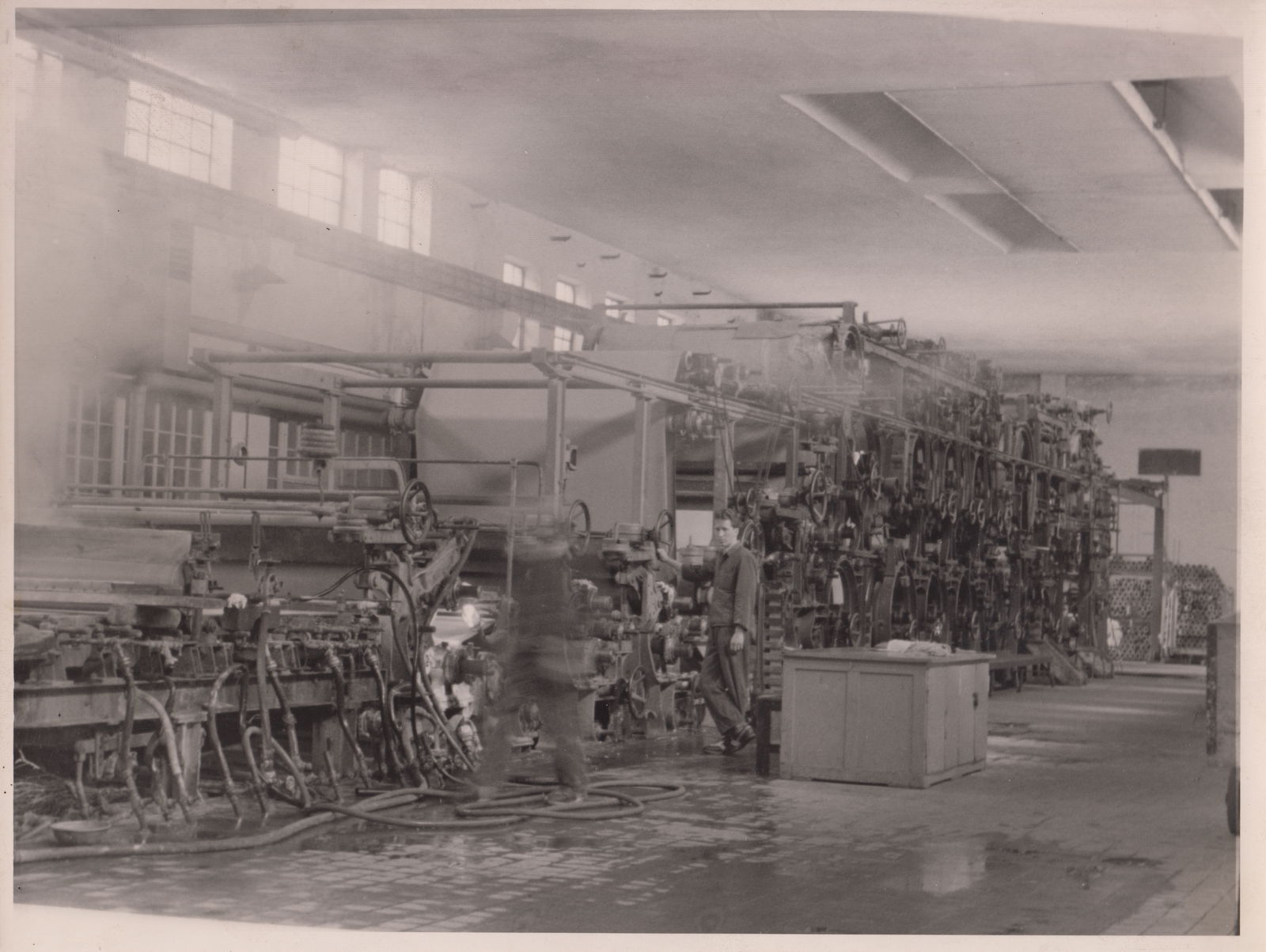 Flussbad an der alten Papierfabrik