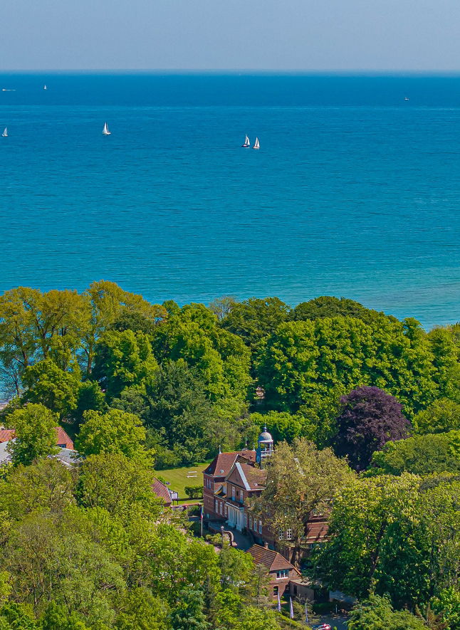 Ferienwohnungen mit Ostseeblick auf Gut Oehe