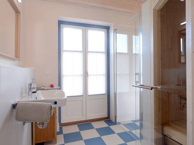 Sauna mit seperater Dusche