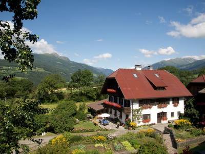 Bild 2 aus  Mailänderhof