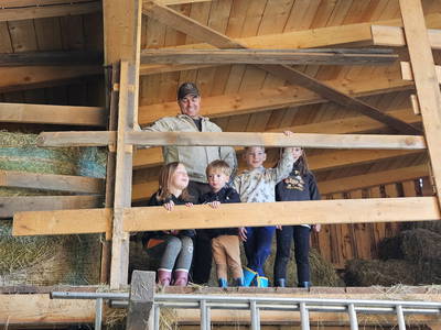 Bild 16 aus  Steigerwälder Zwergenhof ihr kleiner Kinder-Bauernhof für Familien- und Gruppenurlaube