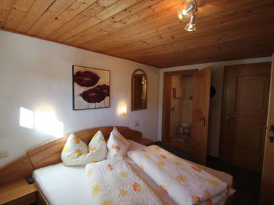 Bild 52 aus  Waldhof