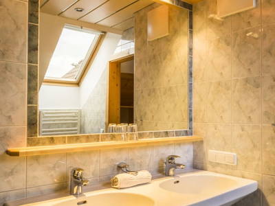 Bild 112 aus  Dorfergut