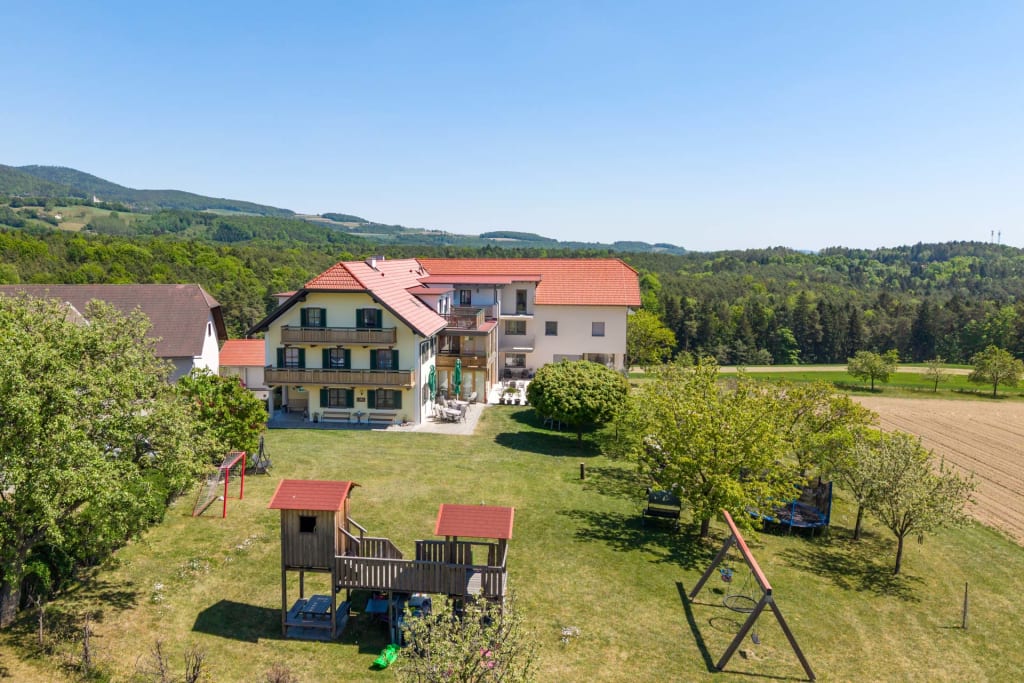 Postl's Hirschbirnhof