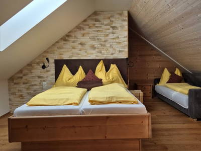 Schlafzimmer FeWo Almkobel1