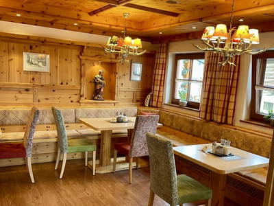 Bild 12 aus  Heisshof 