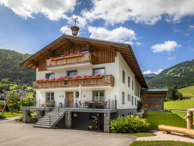 Bild 2 aus  Höllhof