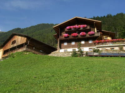 Bild 2 aus  Bauernhof Wachtlerhof