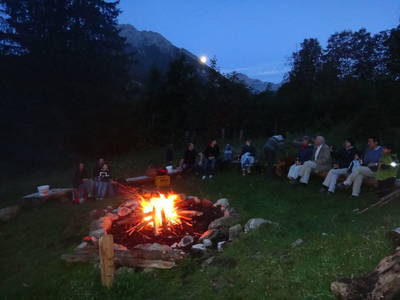 Bild 32 aus  Peilsteingut