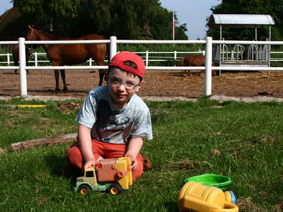 Bild 23 aus  Ferienhof Peter -  Ponys - streicheln, striegeln, füttern  -  Wattwanderungen + ganz viel Nordsee