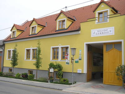 Bild 2 aus  Winzerhof Semmler