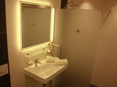 Bild 71 aus  Lugerfarm