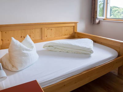 Bild 45 aus  Waldbothgut