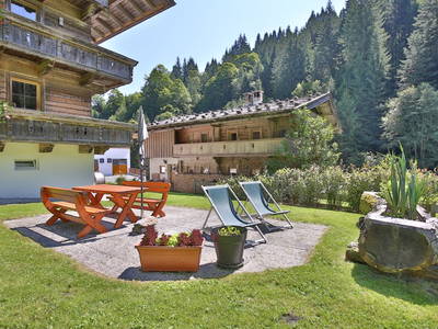 Bild 7 aus  Alpboden