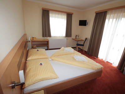 Bild 89 aus  Panorama Hof Fa. Sereinig