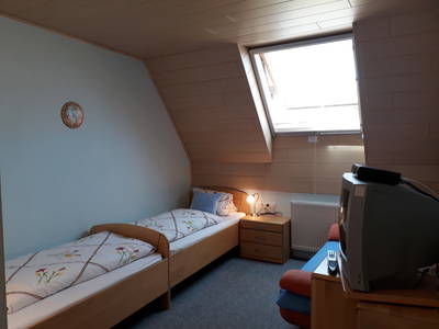 Urlaubs - Weingut Kriegl - Zimmer Neuburger