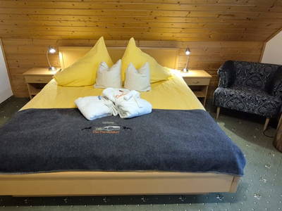 Bild 250 aus  Der Perweinhof