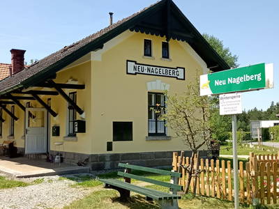 Bild 2 aus  Nostalgiebahnhof