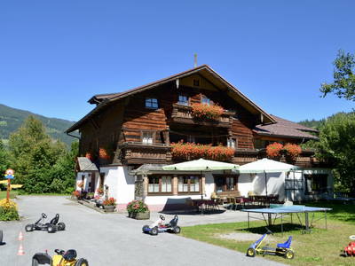 Bild 2 aus  Grafengut