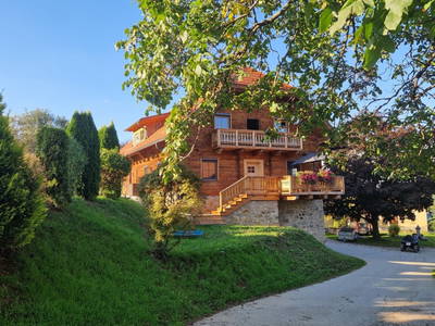 Bild 2 aus  Bergbauern-Suite am Bauernhof