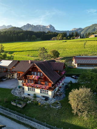 Linarhof aus Haus