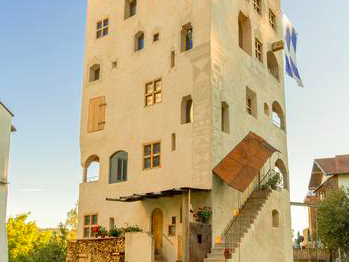 Bild 25 aus  Turm zu Schloss Schedling - Ferienwohnungen