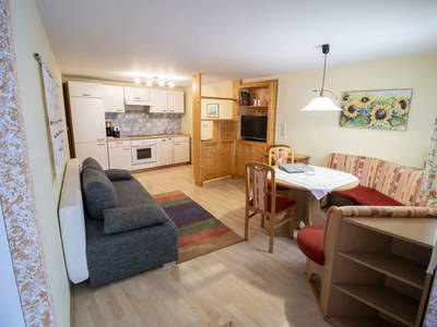 Bild 33 aus  Brandl Obstbauernhof 