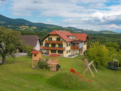 Bild 2 aus  Postl's Hirschbirnhof