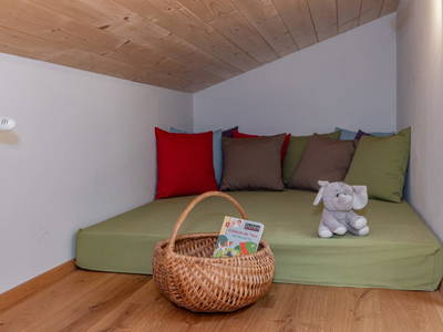 Bild 73 aus  Pleschinhof