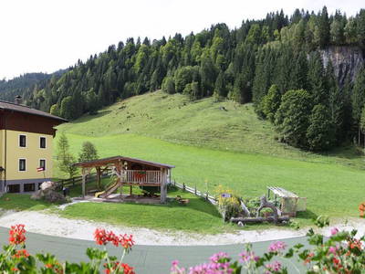 Bild 61 aus  Peilsteingut