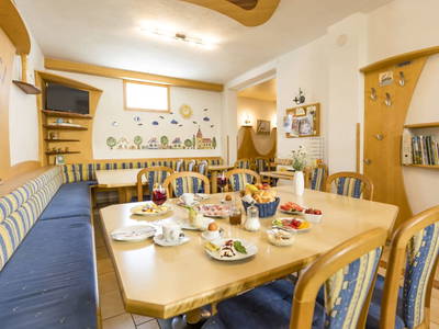 Bild 8 aus  Winzerhof Richter