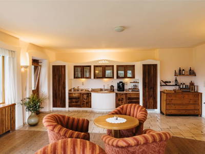 Bild 77 aus  Almenlandhof