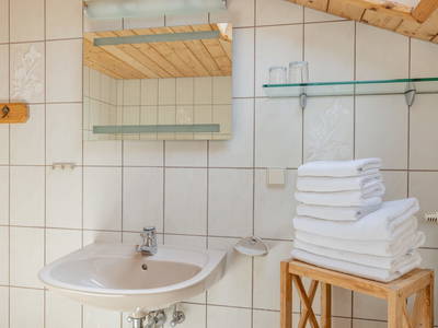 Bild 124 aus  Pleschinhof