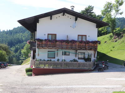 Bild 123 aus  Panorama Hof Fa. Sereinig