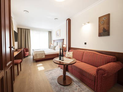 Bild 40 aus  Weingut STRAWANZER Donabaum