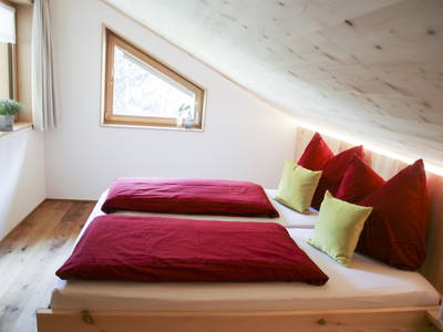 Bild 9 aus  Haus Bergquell mit Pferdestall