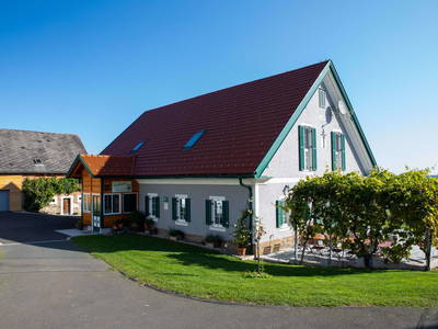 Bild 2 aus  Weinbau und Gästehaus Grießbacher