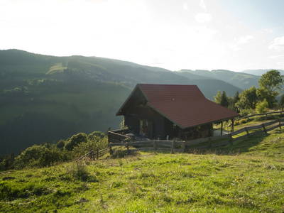 Bild 2 aus  Moarhofer - Romantikhütte mit Familienflair
