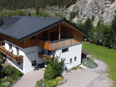 Bild 2 aus  Haus Schuchter