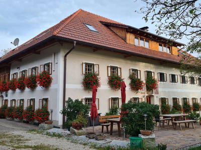 Bild 2 aus  Pührethof