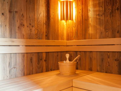 Bild 12 aus  Tiroler Bauernhaus ausgebaut zu einem exklusiven Chalet in den Kitzbüheler Alpen