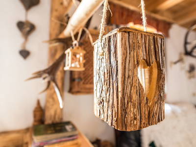 Liebevolle Details aus Holz