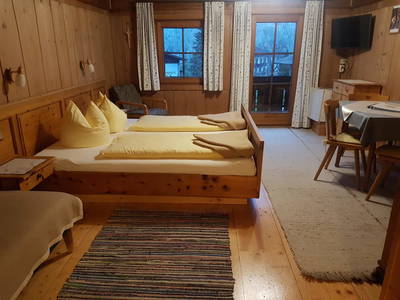 Bild 142 aus  Hansenhof