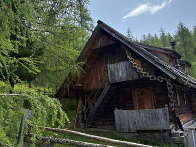 Bild 18 aus  Dreicharhütte