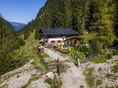 Bild 2 aus  Stockeralm